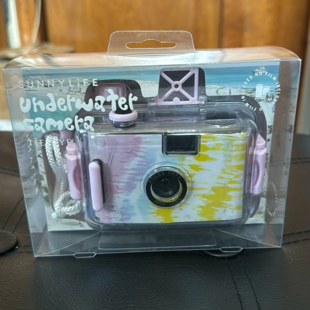 Brand New Sunny Life Underwater Camera